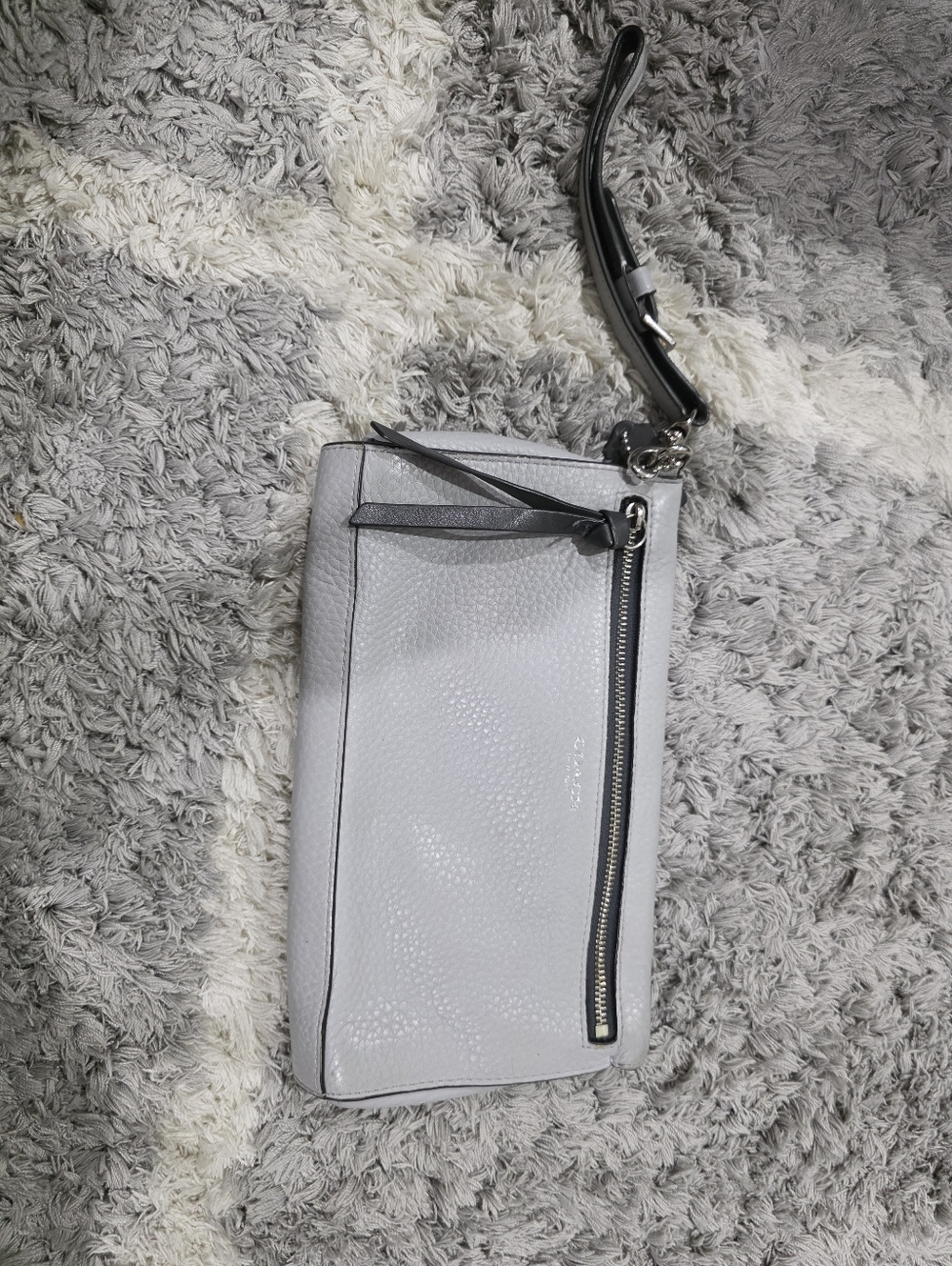 Coach Vintage - Light Gray Women’s Wristlet Clutch - Sleek Pebbled Leather